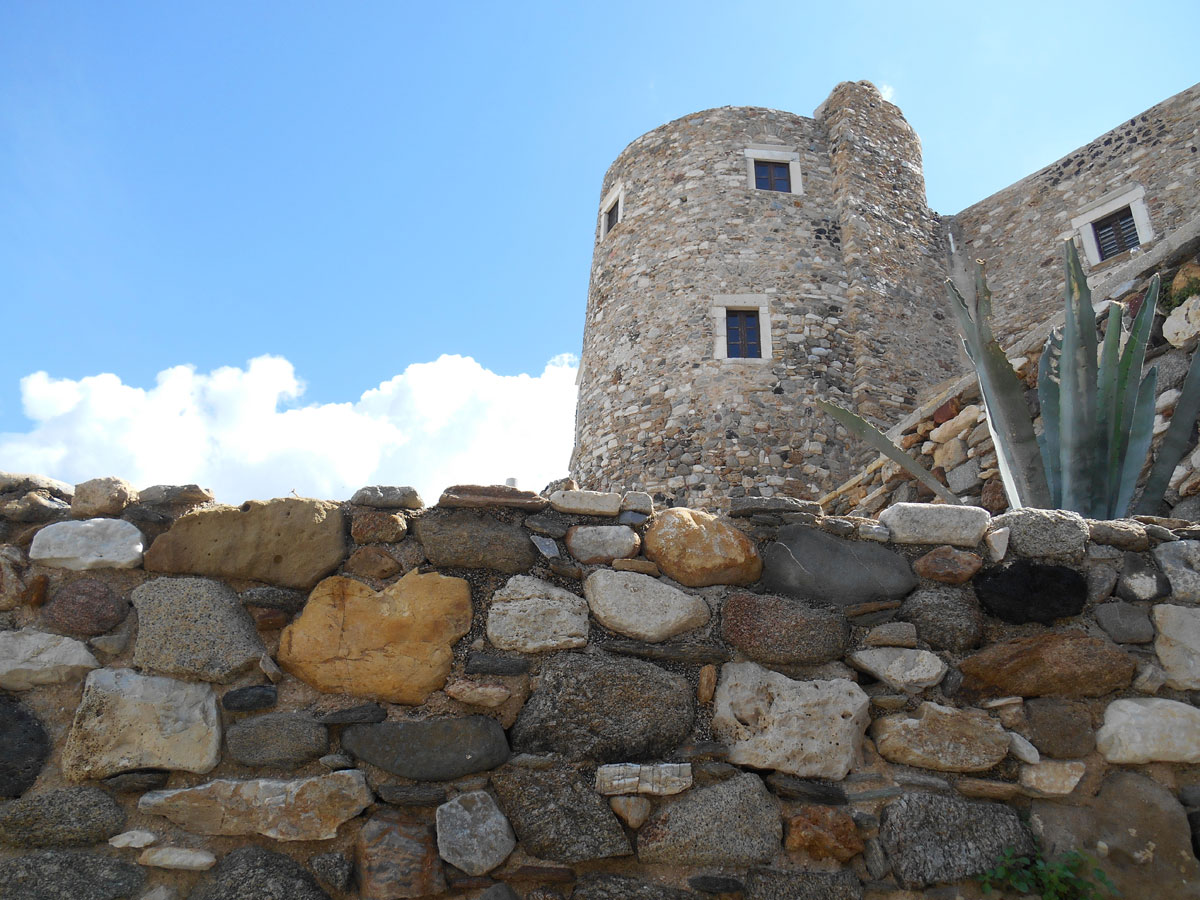 Το διαχρονικό Ενετικό Κάστρο της Νάξου