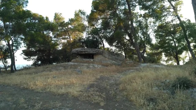 Οι Γερμανικές Στοές του Αγίου Νικολάου, στον λόφο του Αγίου Χαραλάμπου