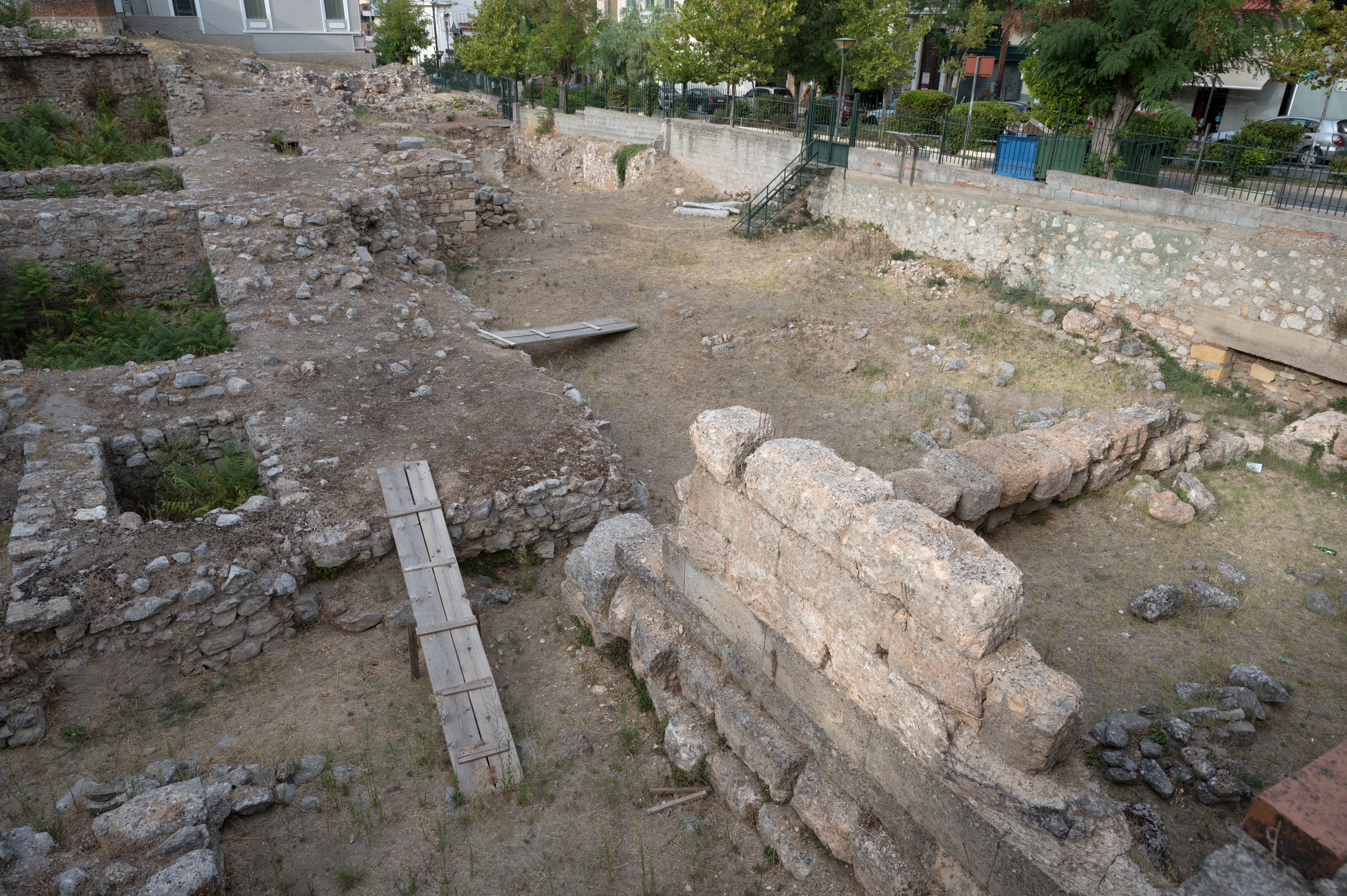 Κάδμειο, ερείπια από το Μυκηναϊκό Ανάκτορο στο κέντρο της Θήβας