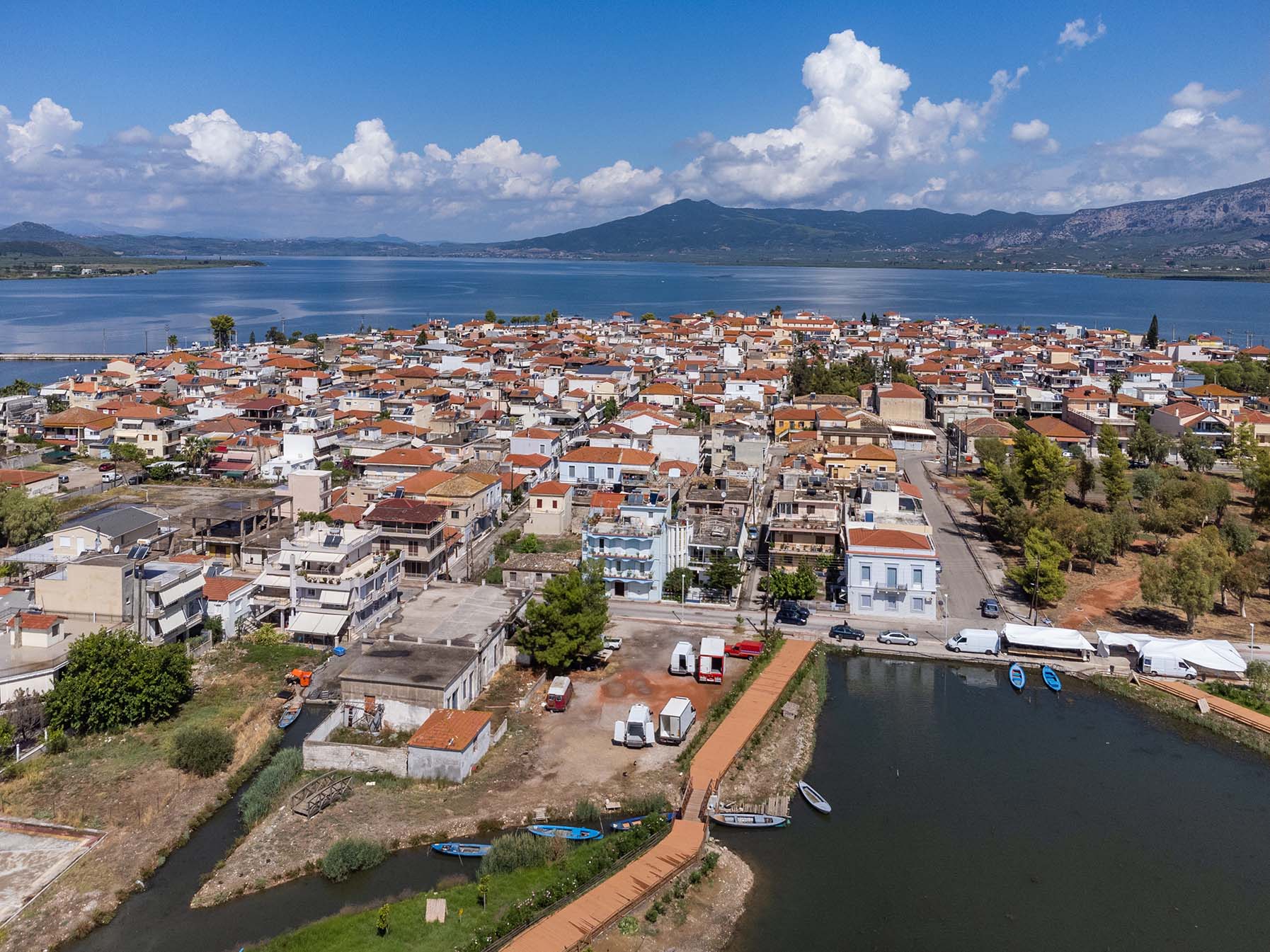 Κοντινή Πανοραμική άποψη του Αιτωλικού