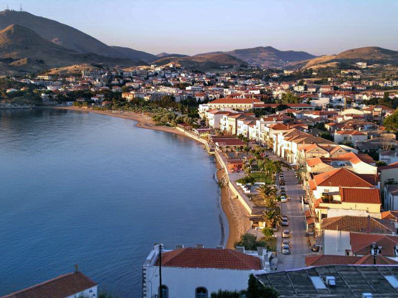 Ο εντυπωσιακός Ρωμαίικος Γιαλός της Μύρινας