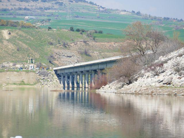 Η γέφυρα Ρυμνίου και η εξαίρετη ευρύτερη περιοχή της Αιάνης