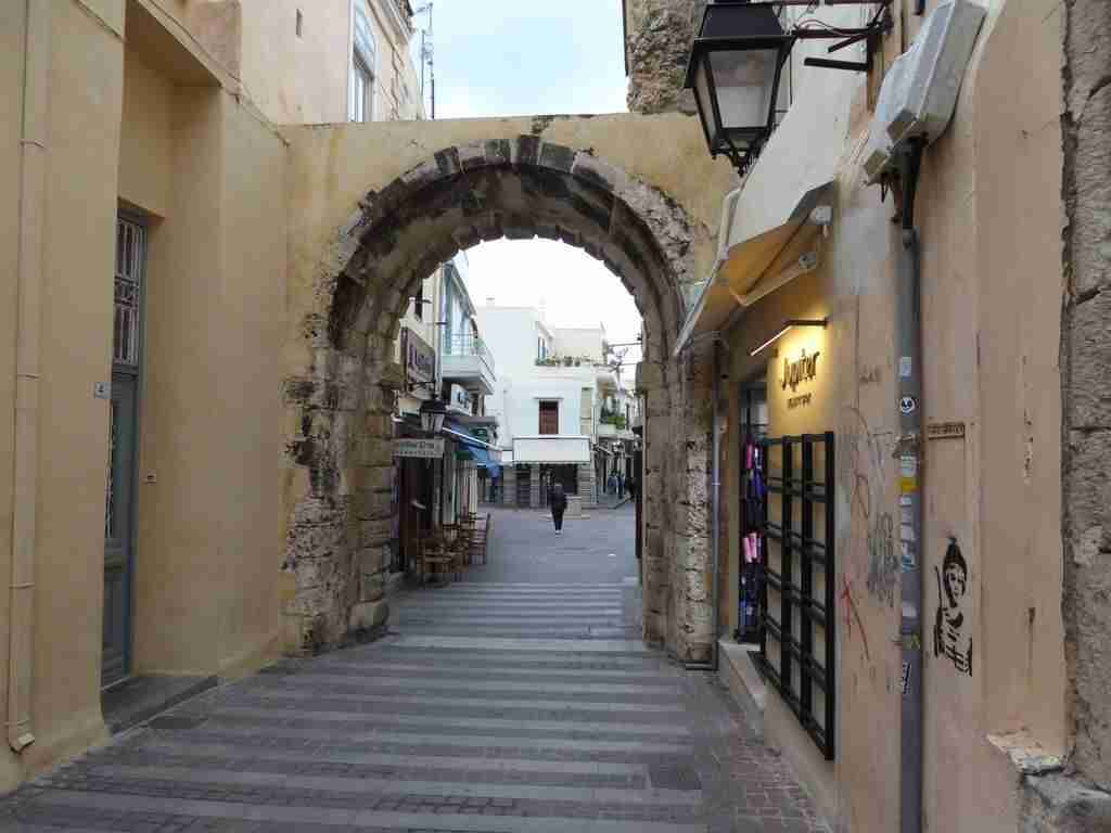 Μεγάλη Πόρτα, η άλλοτε πύλη εισόδου και ένδειξη οχύρωσης