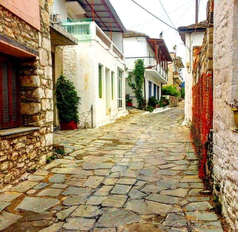 Θεολόγος, ένα δείγμα Θασιώτικης αρχιτεκτονικής στα ορεινά της νήσου